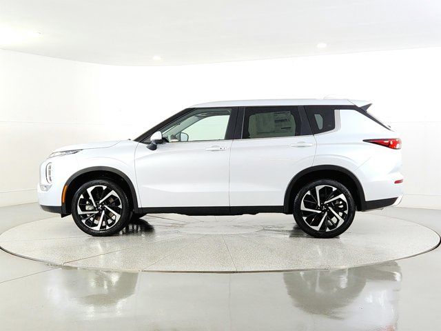 2024 Mitsubishi Outlander 