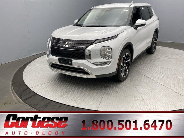 2024 Mitsubishi Outlander 