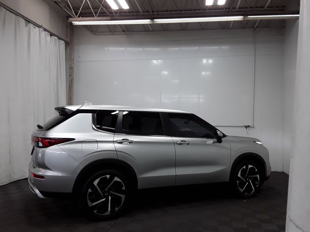 2024 Mitsubishi Outlander 