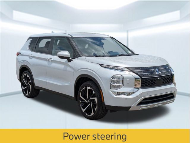 2024 Mitsubishi Outlander SE Black Edition w/Pano Roof