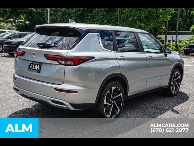 2024 Mitsubishi Outlander SE