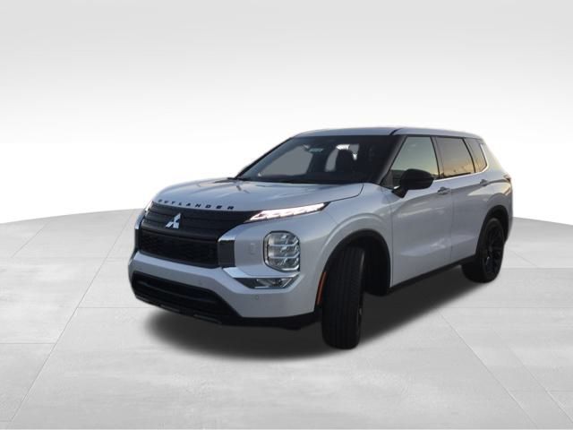 2024 Mitsubishi Outlander 