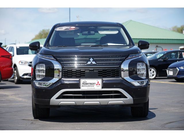 2024 Mitsubishi Outlander SE Black Edition
