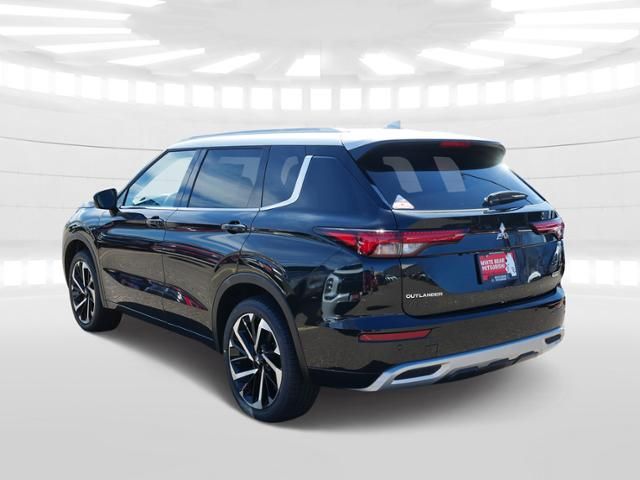 2024 Mitsubishi Outlander SEL Platinum Edition