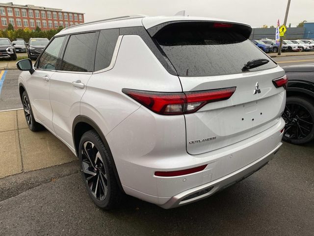 2024 Mitsubishi Outlander SEL