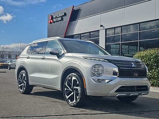 2024 Mitsubishi Outlander 