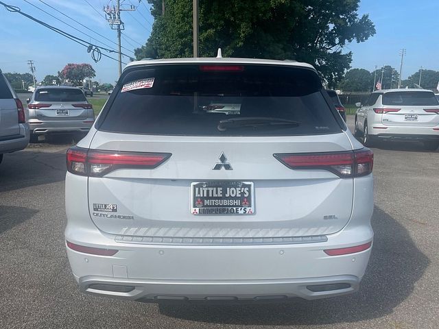 2024 Mitsubishi Outlander SEL