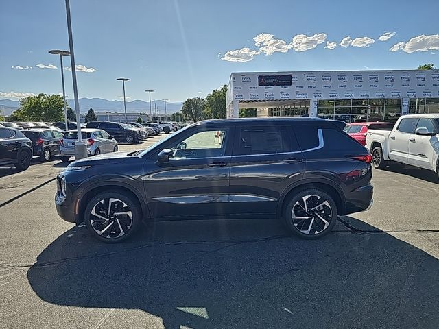 2024 Mitsubishi Outlander SEL Black Edition