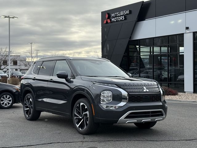 2024 Mitsubishi Outlander SEL Black Edition