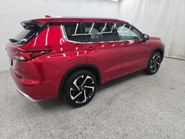 2024 Mitsubishi Outlander SEL