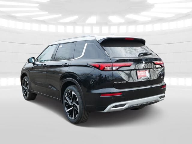 2024 Mitsubishi Outlander SEL Platinum Edition