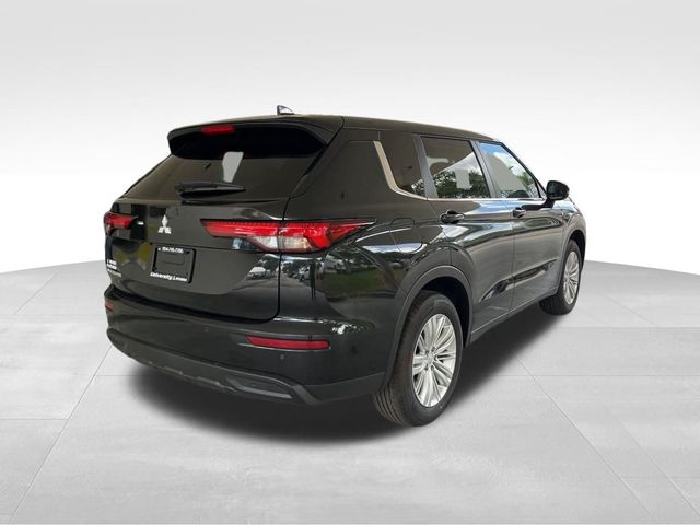 2024 Mitsubishi Outlander ES