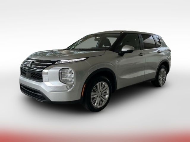 2024 Mitsubishi Outlander ES