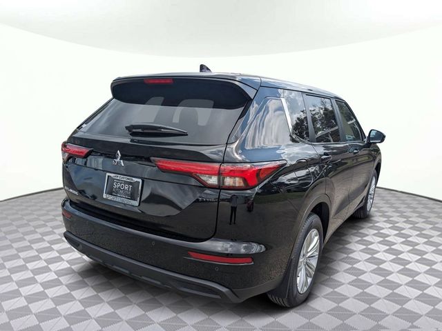 2024 Mitsubishi Outlander ES