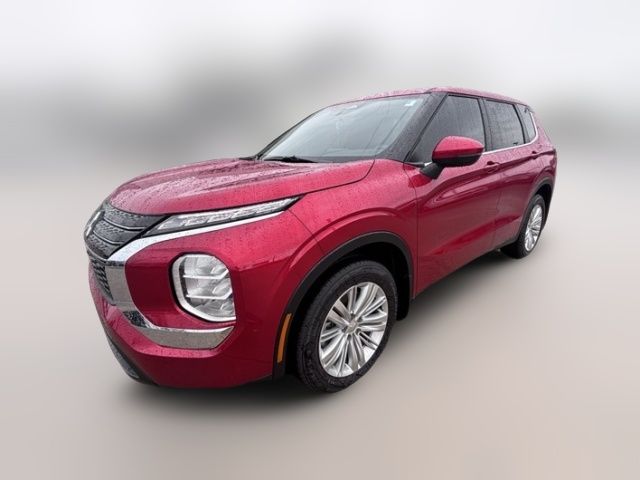 2024 Mitsubishi Outlander ES