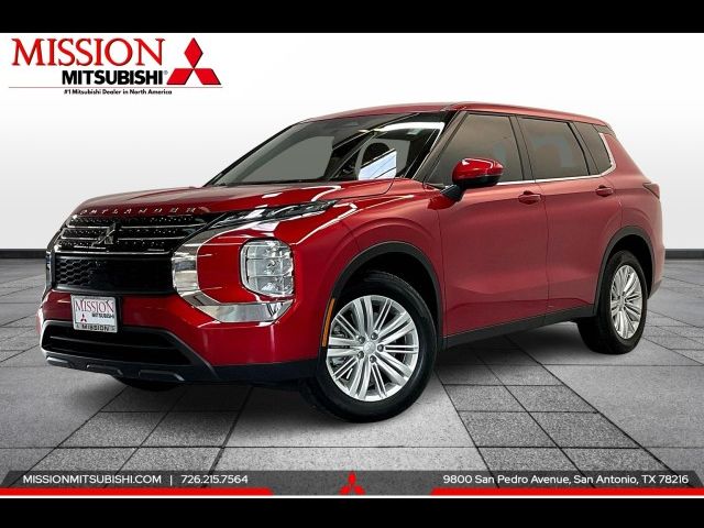 2024 Mitsubishi Outlander ES