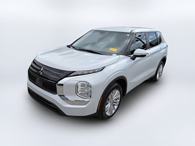 2024 Mitsubishi Outlander ES