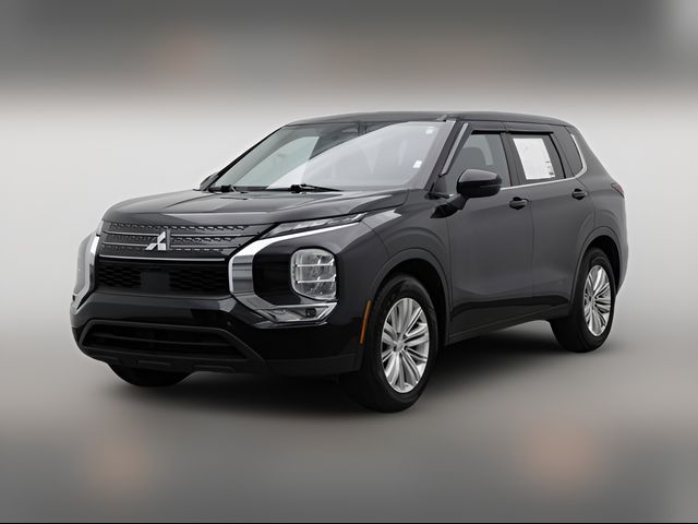 2024 Mitsubishi Outlander ES