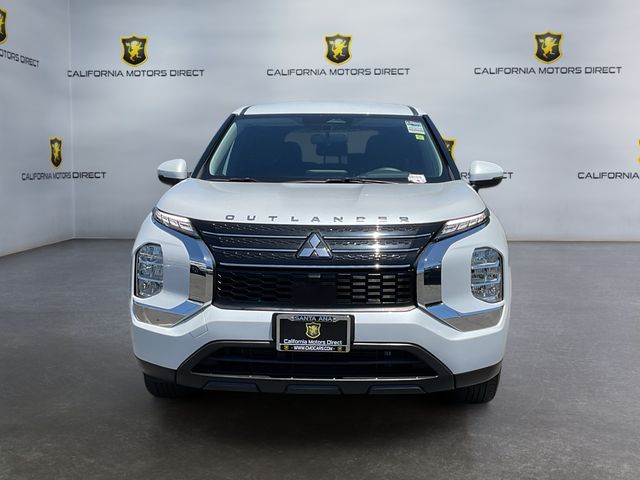 2024 Mitsubishi Outlander ES