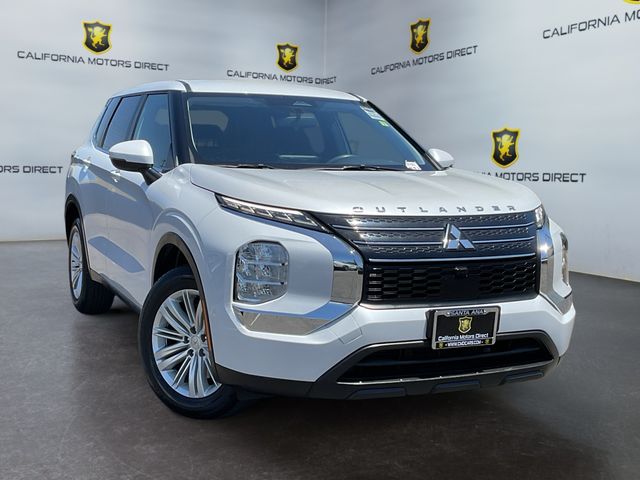 2024 Mitsubishi Outlander ES