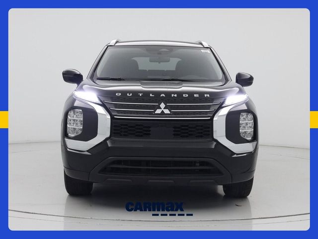 2024 Mitsubishi Outlander ES