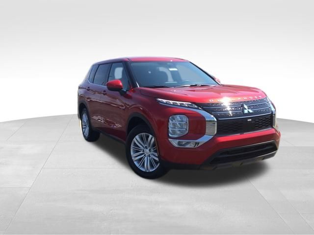 2024 Mitsubishi Outlander ES