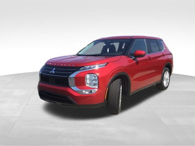 2024 Mitsubishi Outlander ES