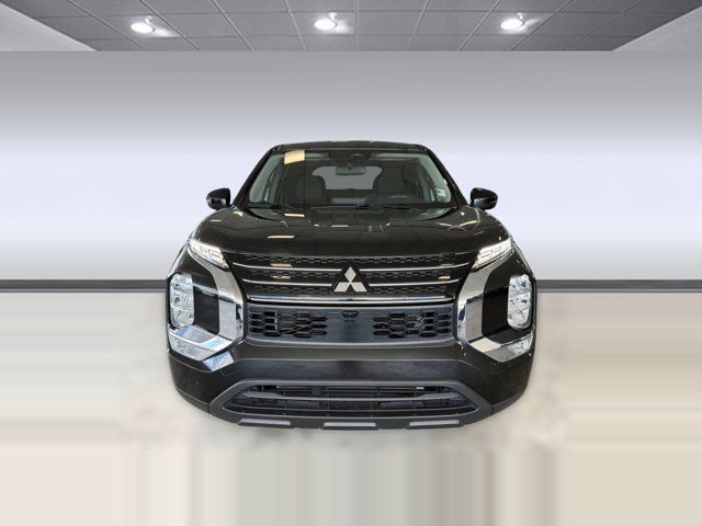 2024 Mitsubishi Outlander ES