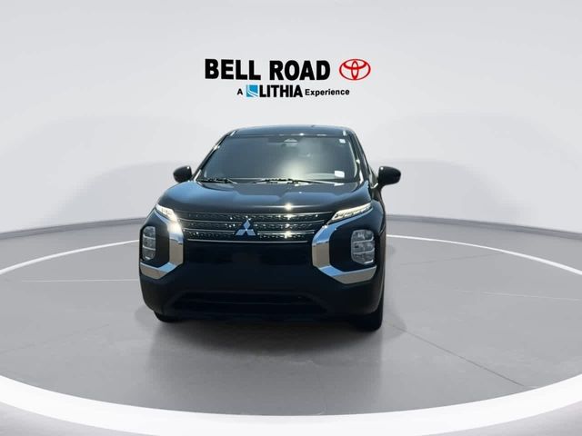 2024 Mitsubishi Outlander ES