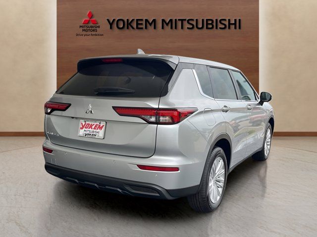 2024 Mitsubishi Outlander ES