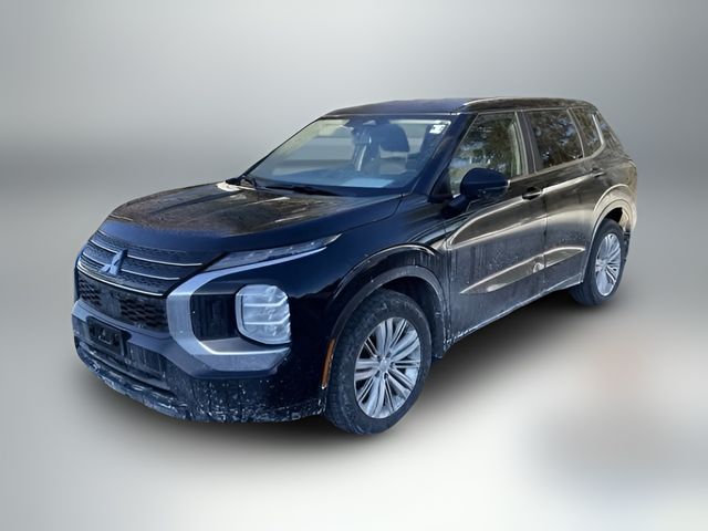 2024 Mitsubishi Outlander ES