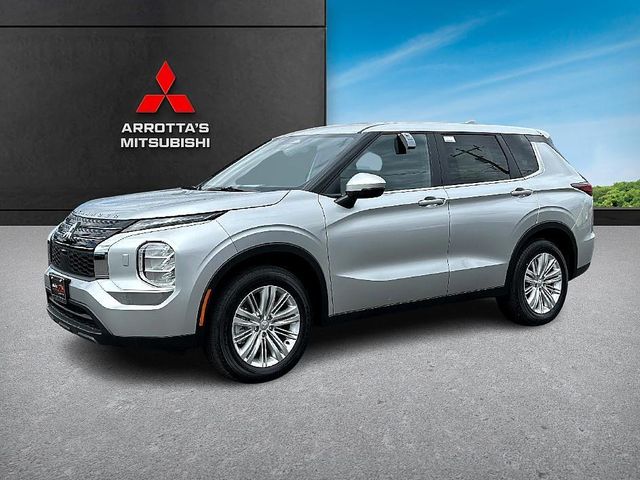 2024 Mitsubishi Outlander ES