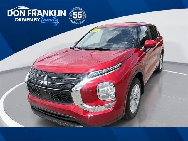2024 Mitsubishi Outlander ES