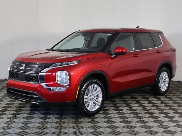 2024 Mitsubishi Outlander ES