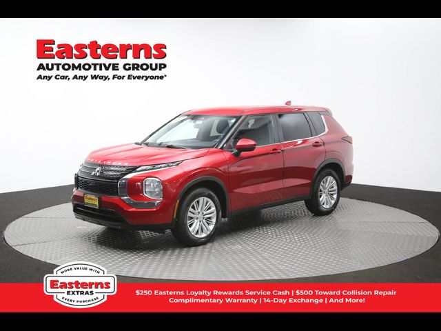 2024 Mitsubishi Outlander ES