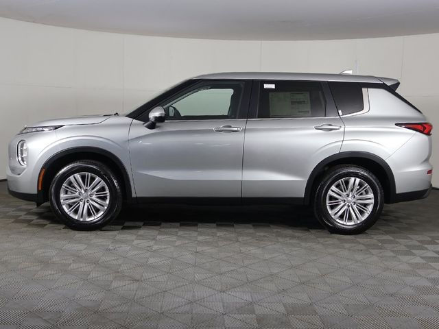 2024 Mitsubishi Outlander ES