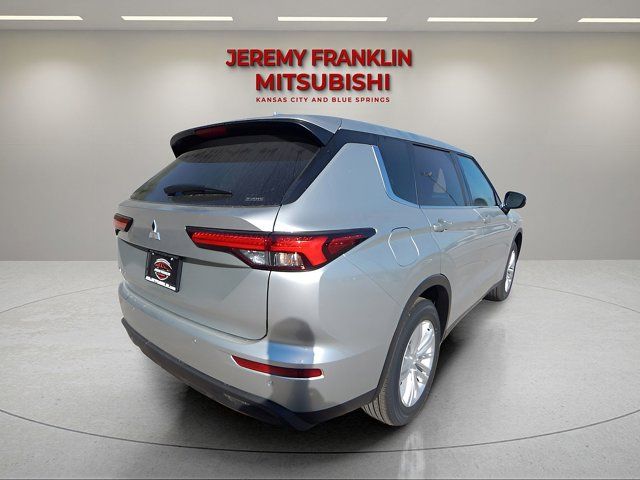 2024 Mitsubishi Outlander ES