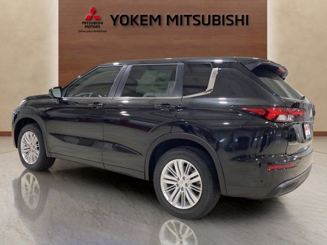 2024 Mitsubishi Outlander ES