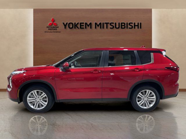 2024 Mitsubishi Outlander ES