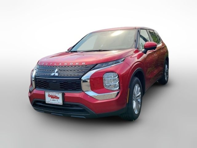 2024 Mitsubishi Outlander ES