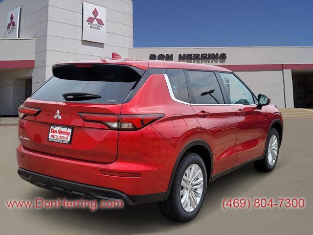 2024 Mitsubishi Outlander ES