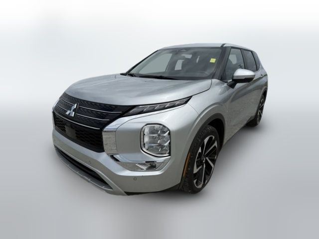 2024 Mitsubishi Outlander SE Black Edition w/Pano Roof