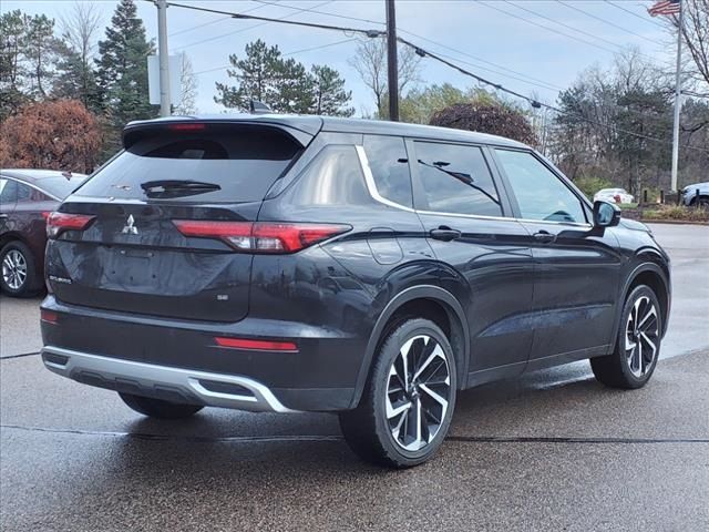 2024 Mitsubishi Outlander SE Black Edition