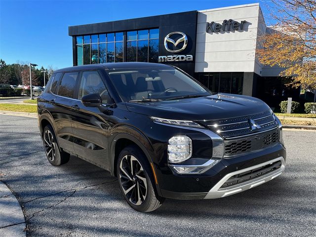 2024 Mitsubishi Outlander SE Black Edition