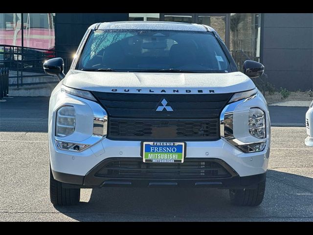 2024 Mitsubishi Outlander SE Black Edition w/Pano Roof