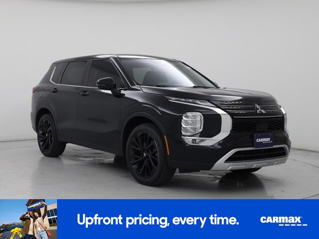 2024 Mitsubishi Outlander SE