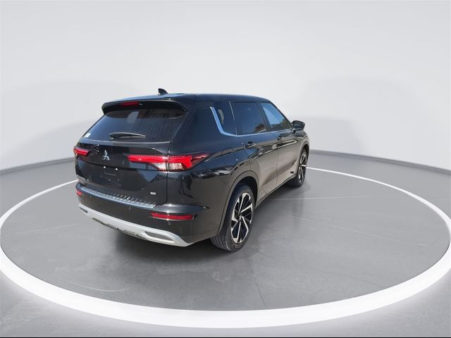 2024 Mitsubishi Outlander SE Black Edition w/Pano Roof