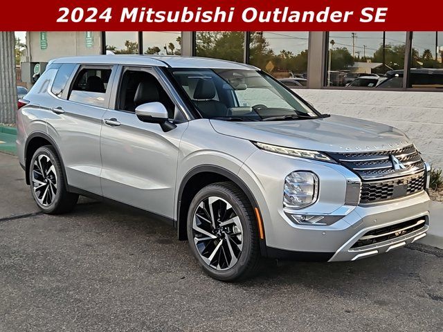 2024 Mitsubishi Outlander SE