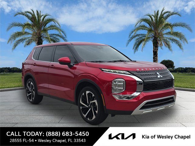 2024 Mitsubishi Outlander SE