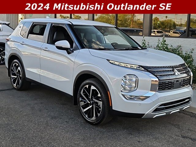 2024 Mitsubishi Outlander SE